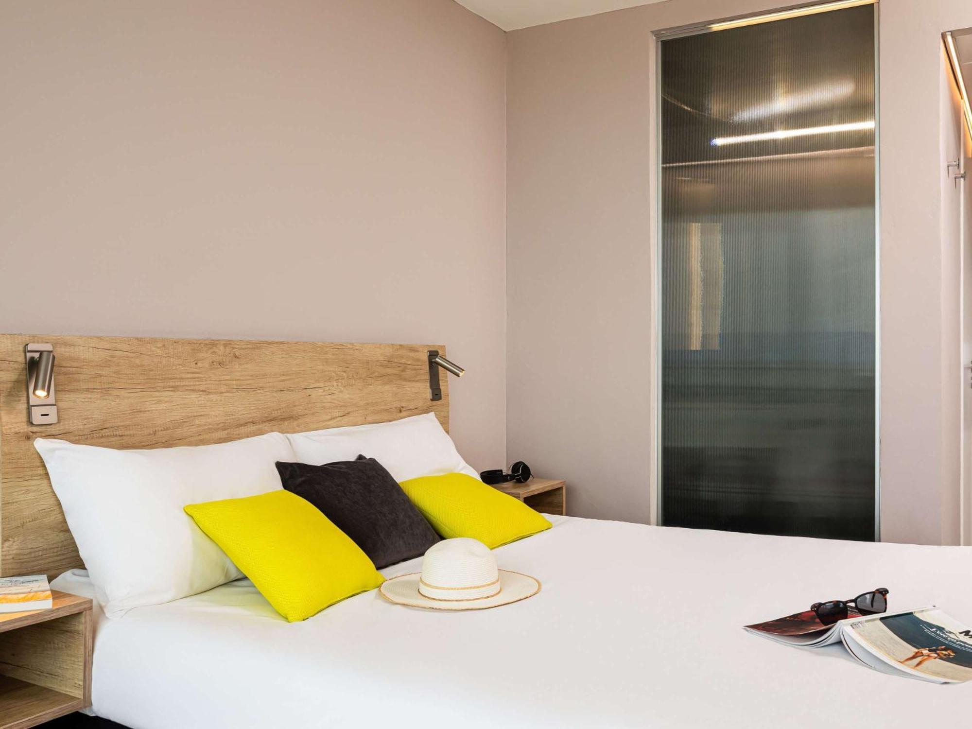 Ibis Thalassa